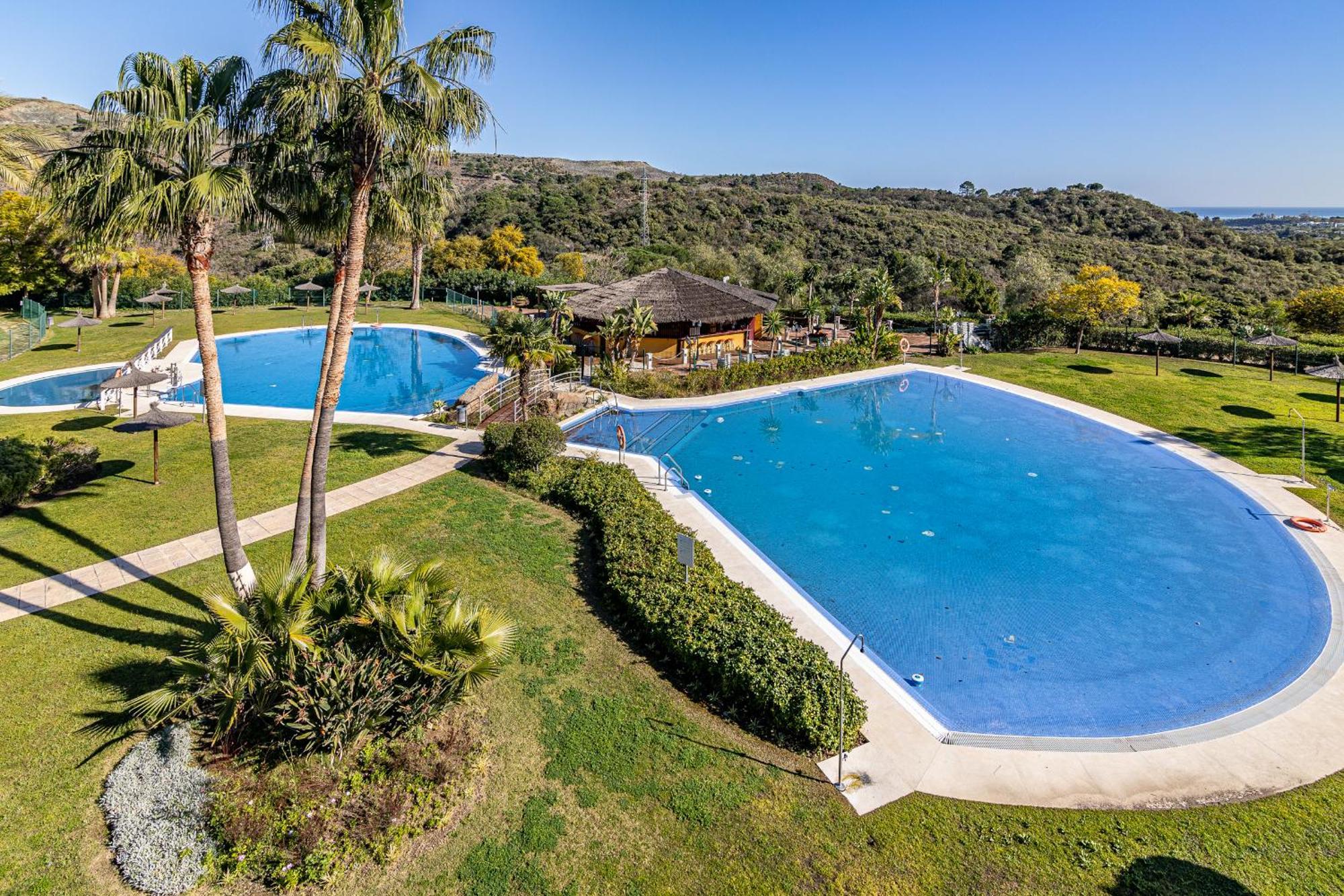 Rentitspain Apartamento Charming Gym, Jacuzzi Y Balcon Estepona Exterior foto