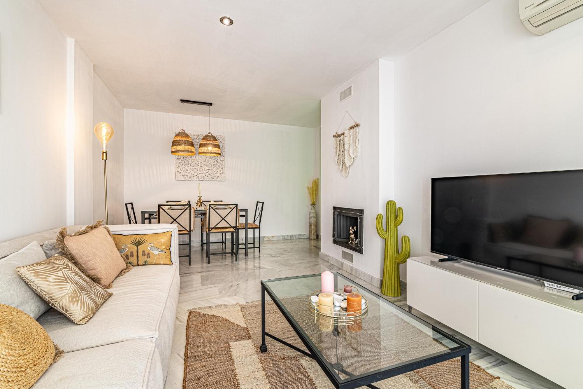 Rentitspain Apartamento Charming Gym, Jacuzzi Y Balcon Estepona Exterior foto