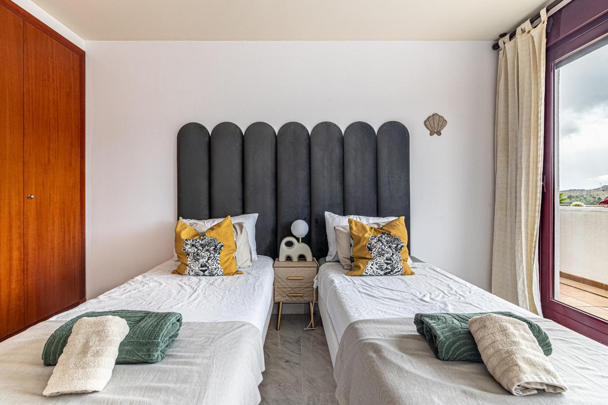 Rentitspain Apartamento Charming Gym, Jacuzzi Y Balcon Estepona Exterior foto